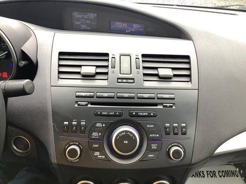 Used 2013 MAZDA MAZDA3 i Touring FWD image 19