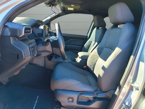 Used 2024 Toyota Tacoma SR RWD image 19
