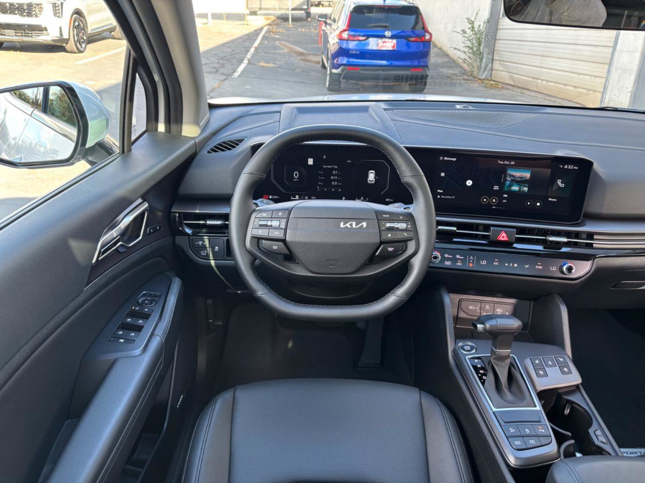 Used 2026 Kia Sportage SX AWD/4WD image 4
