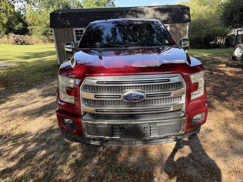 Used 2016 Ford F150 Platinum w/ Equipment Group 701A Luxury AWD/4WD image 6