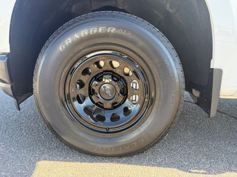 Used 2021 Chevrolet Silverado 1500 W/T w/ WT Fleet Convenience Package image 9