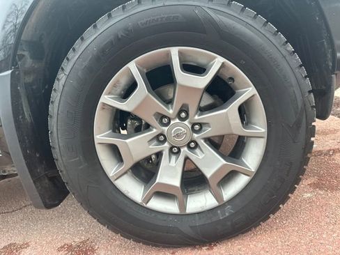 Used 2020 Nissan Frontier SV image 33