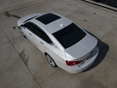 Used 2017 Chevrolet Impala Premier w/ Enhanced Convenience Package FWD image 56