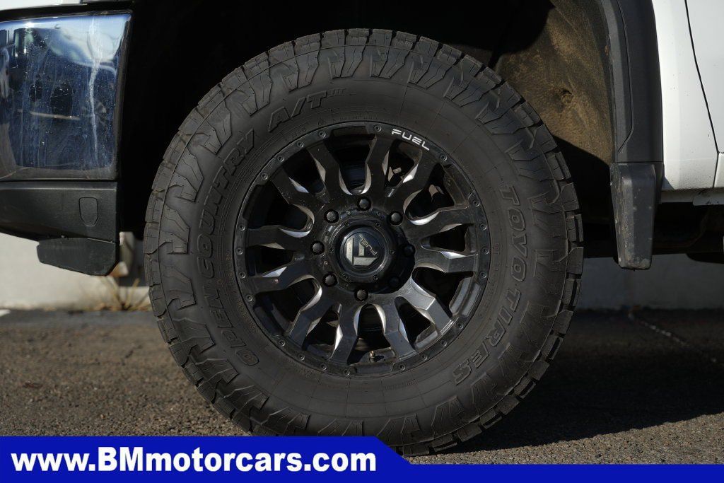 Used 2021 GMC Sierra 2500 SLE w/ SLE Value Package; AWD/4WD image 13