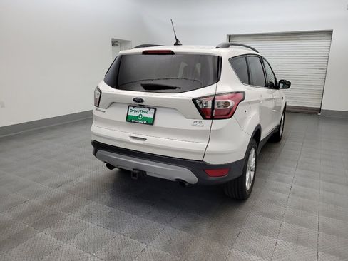 Used 2018 Ford Escape SEL image 7