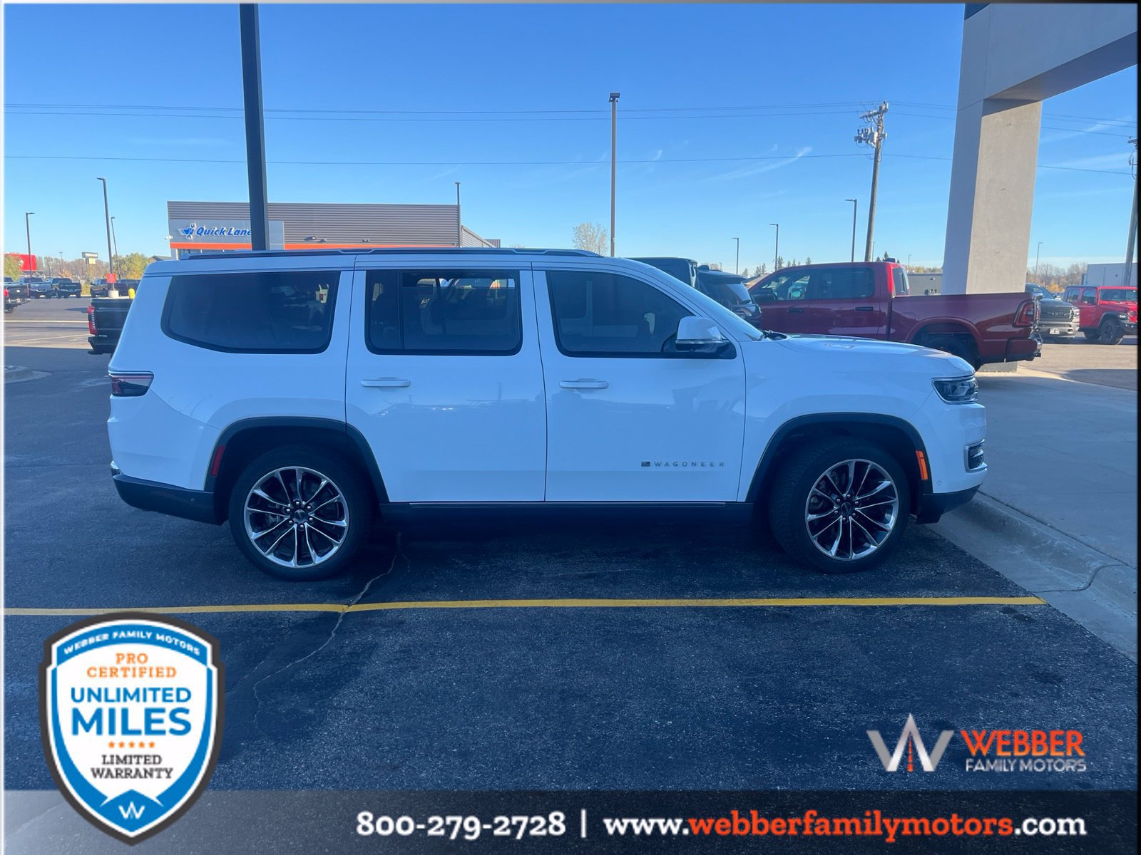 Used 2022 Jeep Wagoneer Series III w/ Premium Group I AWD/4WD image 4