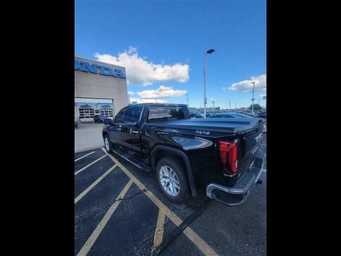 Used 2020 GMC Sierra 1500 SLT w/ SLT Premium Plus Package AWD/4WD image 3