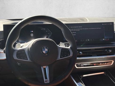Used 2024 BMW X5 M60i image 12