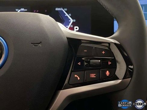 Used 2025 BMW i4 xDrive40i image 36