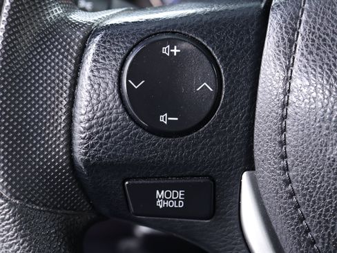 Used 2019 Toyota Corolla LE image 52