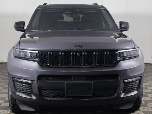 Used 2023 Jeep Grand Cherokee L Limited w/ Luxury Tech Group II image 15