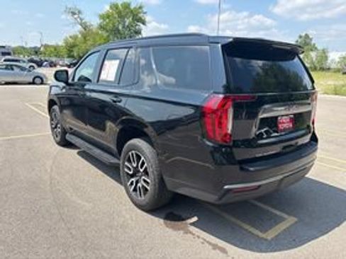 Used 2021 GMC Yukon AT4 w/ Rear Media and Nav Package AWD/4WD image 5