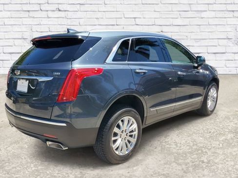 Used 2019 Cadillac XT5 FWD image 4