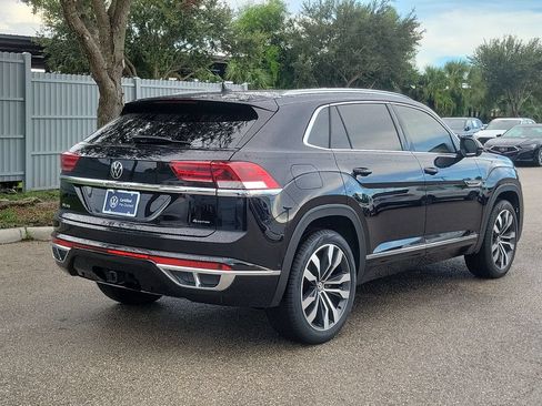 Certified 2023 Volkswagen Atlas Cross Sport SEL Premium R-Line AWD/4WD image 5