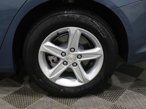 Used 2025 Chevrolet Malibu LS image 36