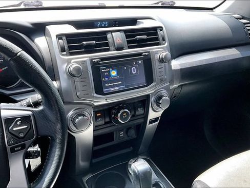 Used 2016 Toyota 4Runner 4WD image 15