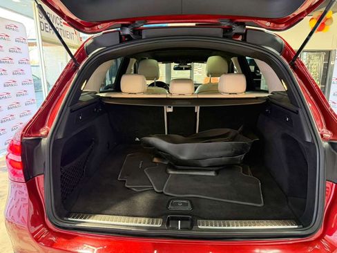 Used 2018 Mercedes-Benz GLC 300 4MATIC w/ Multimedia Package image 43