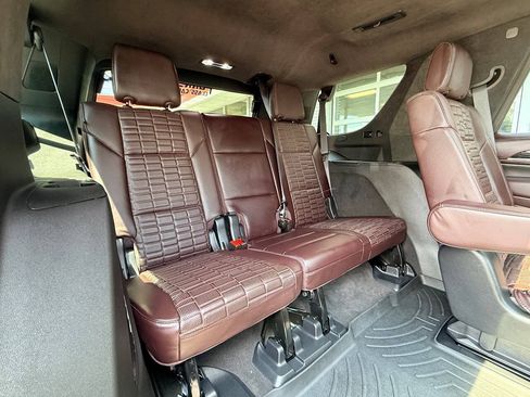 Used 2023 Cadillac Escalade V AWD/4WD image 45
