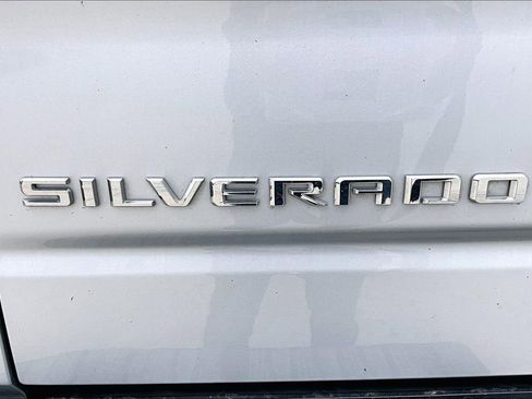 Used 2020 Chevrolet Silverado 1500 LT w/ All-Star Edition image 24