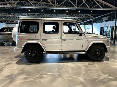Used 2021 Mercedes-Benz G 550 image 6