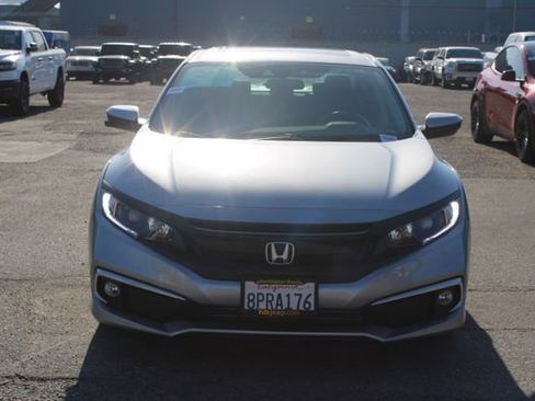 Used 2020 Honda Civic EX image 2