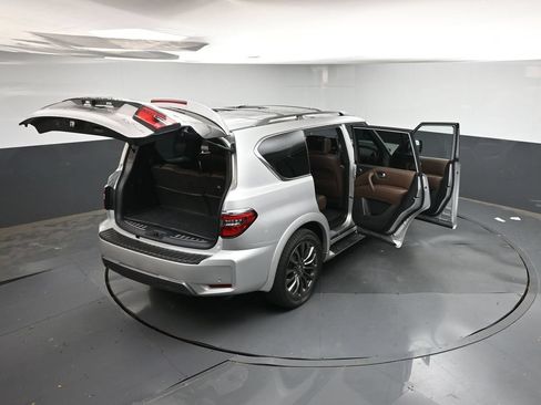 Used 2023 Nissan Armada Platinum w/ Captain's Chairs Package RWD image 48