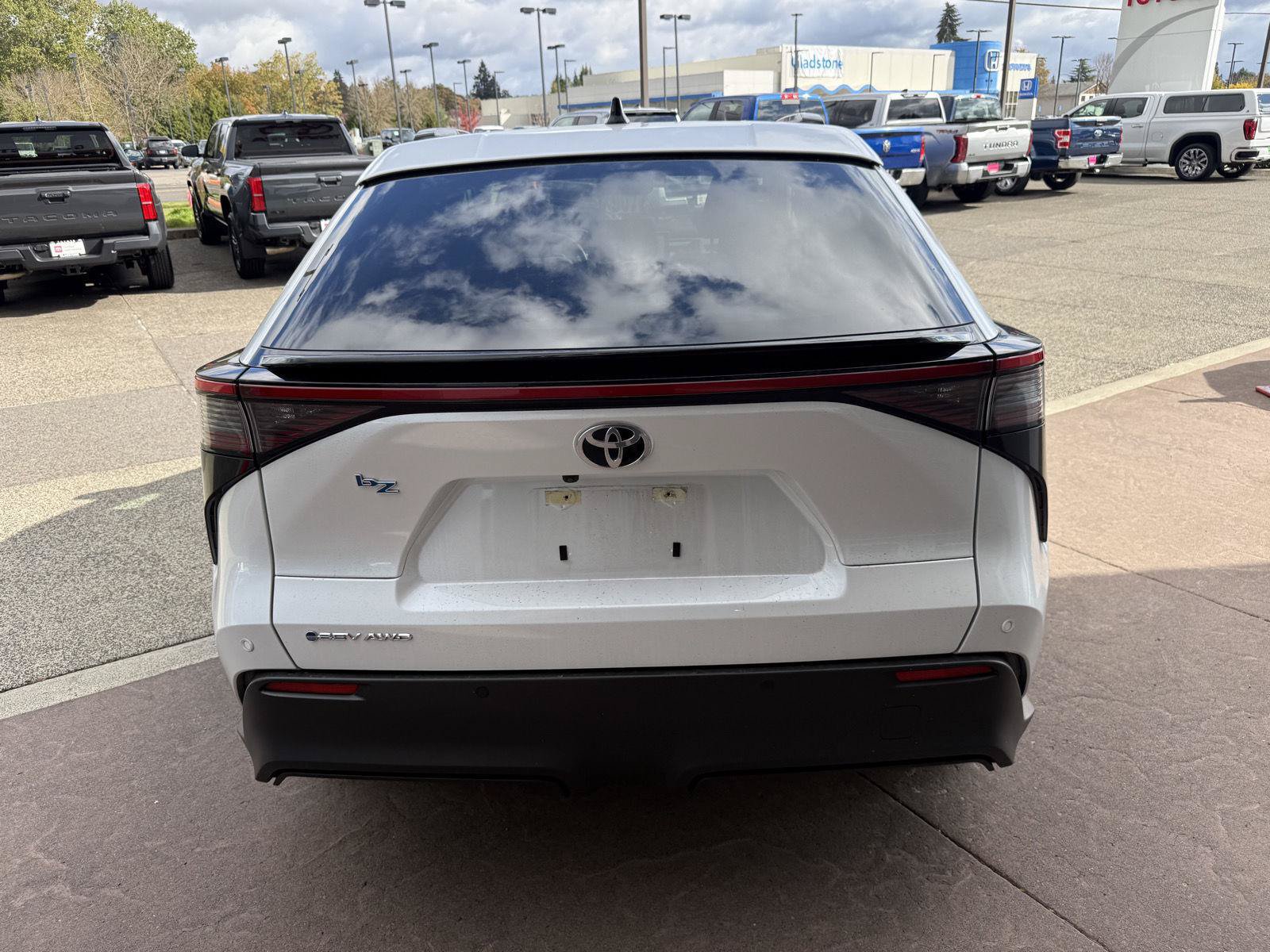 Used 2026 Toyota bZ AWD/4WD image 5