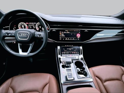 Used 2021 Audi Q8 Premium Plus w/ Premium Plus Package AWD/4WD image 15
