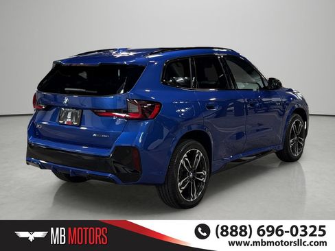 Used 2023 BMW X1 xDrive28i w/ Premium Package AWD/4WD image 4