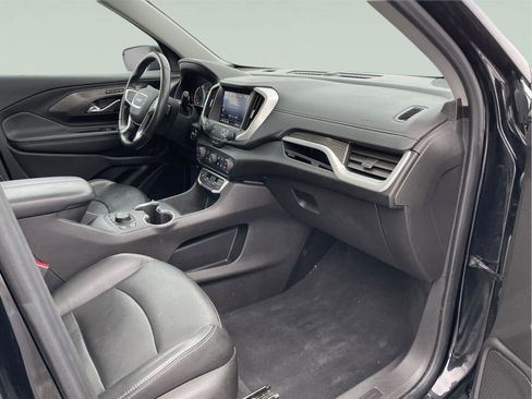 Used 2022 GMC Terrain SLT image 21