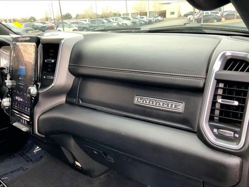Used 2025 RAM 1500 Laramie image 19