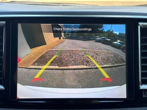 New 2026 Chrysler Pacifica Select image 21