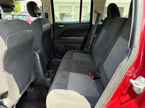 Used 2014 Jeep Patriot Sport w/ Power Value Group FWD image 21