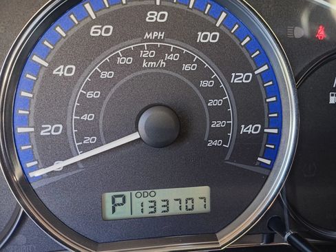 Used 2011 Subaru Forester 2.5X AWD/4WD image 14