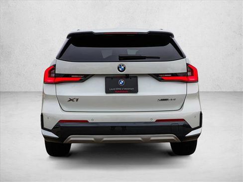 Used 2024 BMW X1 xDrive28i w/ Premium Package image 6