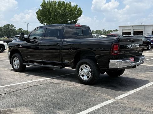 Used 2026 RAM 2500 Tradesman AWD/4WD image 7