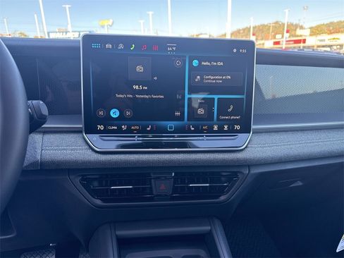 New 2026 Volkswagen Tiguan S image 10