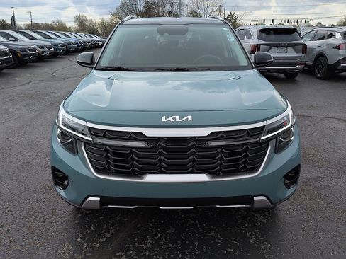New 2026 Kia Seltos S AWD/4WD image 3