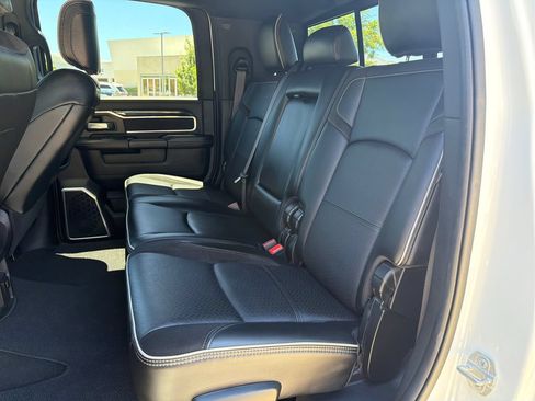 Used 2022 RAM 2500 Laramie w/ Night Edition AWD/4WD image 35
