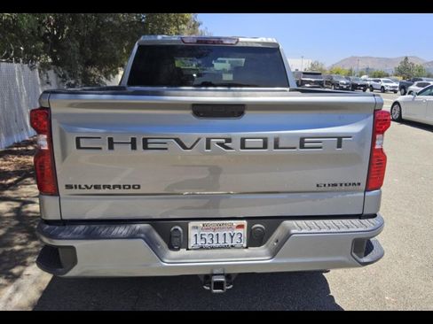 Used 2024 Chevrolet Silverado 1500 Custom RWD image 10