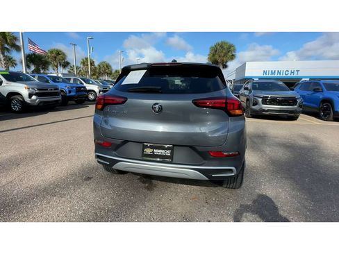 Used 2022 Buick Encore GX Select FWD image 3
