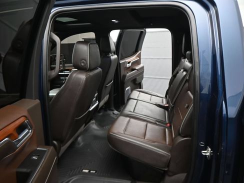 Used 2023 GMC Sierra 1500 Denali w/ Denali Reserve Package RWD image 3