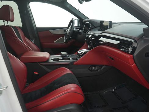 Used 2022 Acura MDX A-Spec image 14