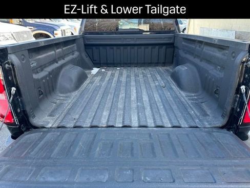 Used 2016 Chevrolet Colorado LT w/ LT Convenience Package image 18