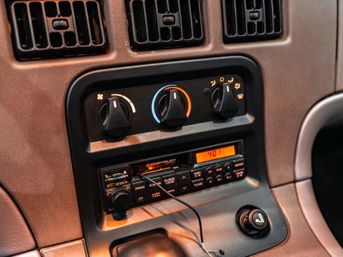 Used 1993 Dodge Viper RT/10 image 16
