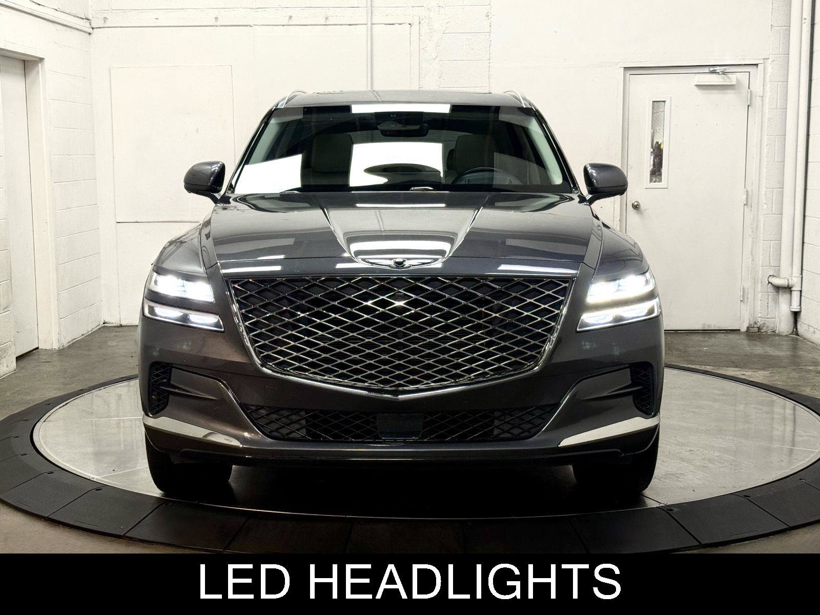 Used 2023 Genesis GV80 2.5T w/ Prestige 20" Package AWD/4WD image 3