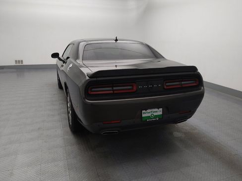 Used 2017 Dodge Challenger GT w/ Driver Convenience Group image 6