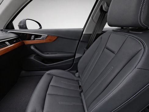 Certified 2023 Audi A4 2.0T Premium w/ Convenience Package AWD/4WD image 18