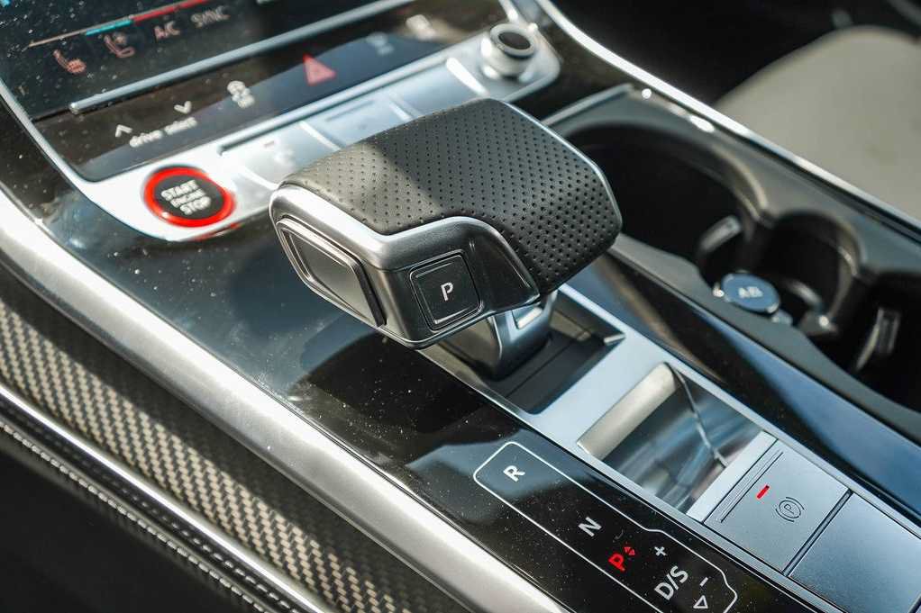New 2026 Audi RS Q8 performance AWD/4WD image 22
