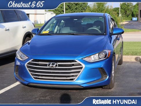 Used 2017 Hyundai Elantra SE FWD image 8